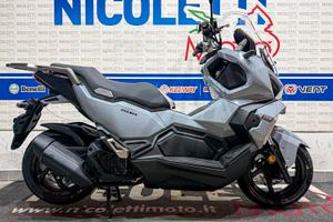 Scooter Sym Adx 125 Grigio Lucido - tua a soli €73