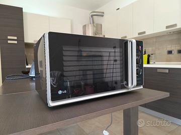 Forno microonde LG 23 litri