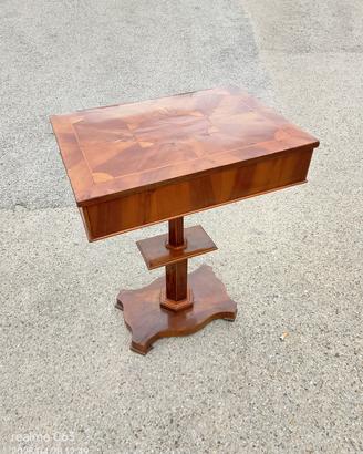 Antico mobile fine 800