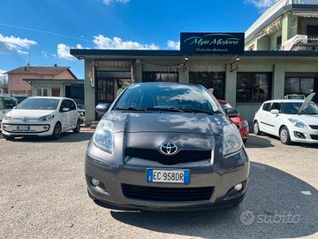 Toyota Yaris 1.3 5 porte Sol
