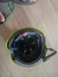 Caschetto da skate