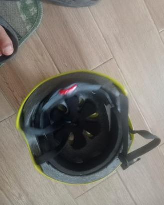 Caschetto da skate