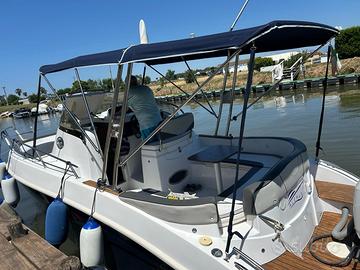 Marinello 26 cabin