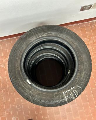 Pneumatici Goodyear Duragrip 175/65 R14