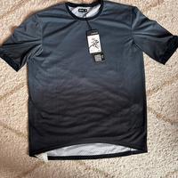 Assos trail jersey t3 taglia L NUOVA