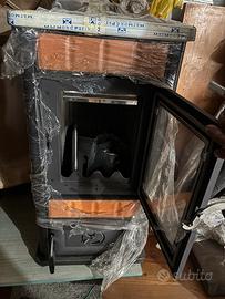 Stufa a legna nuova