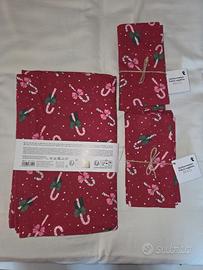 tovaglia con 4 tovaglioli