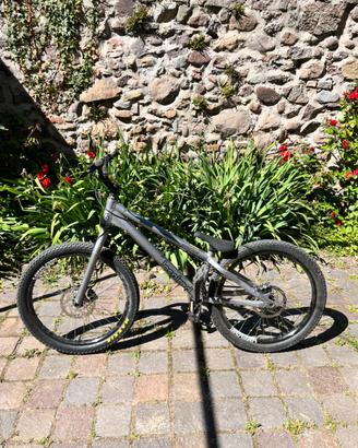 street trial inspired four play pro