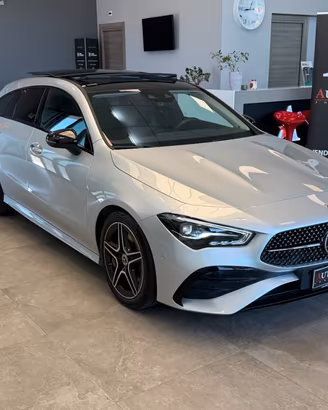 Mercedes Benz CLA Shooting Brake 200 d AMG Line Pr