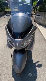 Scooter Suzuki