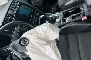 Golf vii 2.0 dsg incidentata