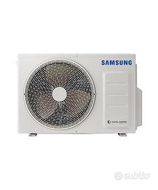 Unità Esterna Samsung Quadri Modello AJ080TXJ4KG