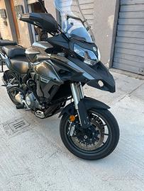 Benelli trk 502
