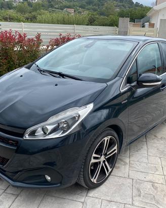 Peugeot 208 1.6 GT-Line