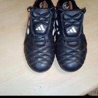 Adidas calcio 42.5 nero con linguetta 