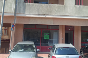 Locale commerciale/ ufficio