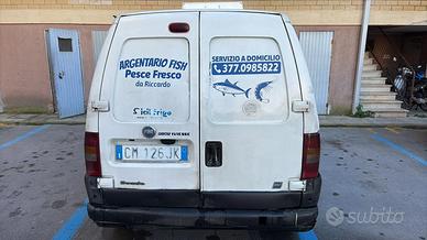 autonegozio allestimento pescheria