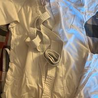 Kimono Decathlon bianco cm.138 età 6-8 anni