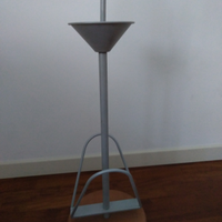 Portacenere con portariviste arredamento