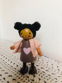 Bambolina  in legno Ayana