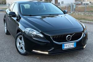 VOLVO V40 2.0 BERLINA DIESEL D2 EURO6B