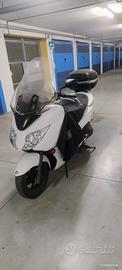 Honda Forza 250 - 33.000 km - con bauletto