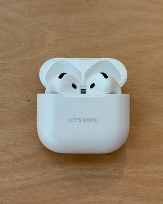 Apple AirPods 4 ANC e Ricarica Wireless