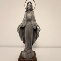 Statua della Madonna