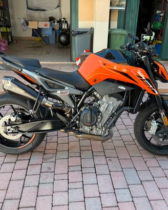 KTM 790 Duke 2023