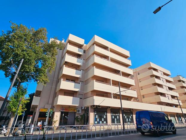 Palazzo Palano, casa con box e terrazzo