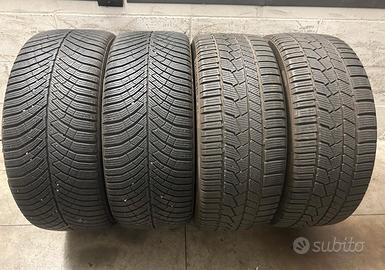 Gomme 225/40/19