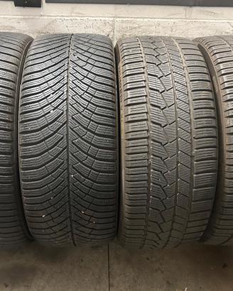 Gomme 225/40/19
