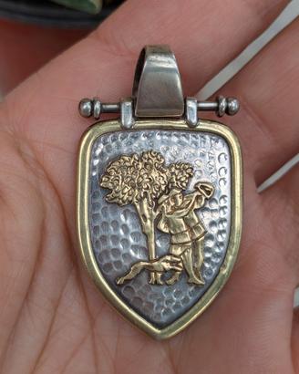 Ciondolo Vintage a Scudo in Argento e Oro