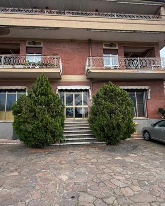 UFFICIO A CASTEL GANDOLFO