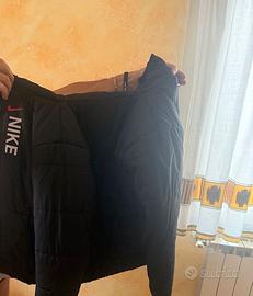 Giubbino Nike leggero e caldo