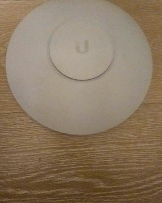 Ubiquiti  UAP-AC-HD