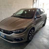 FIAT TIPO 1.6 MJT 120 CV LOUNGE – PARI AL NUOVO