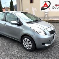 Toyota Yaris 1.0 5 porte Sol