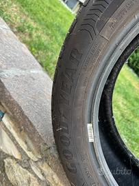 2 Gomme Good Year Estive