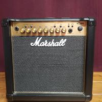 Amplificatore chitarra Marshall MG 15 FX