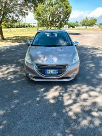 Peugeot 208 1.4 Vti 95 CV