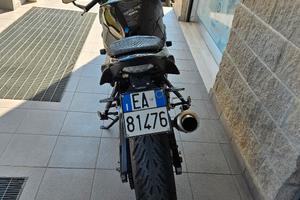 Suzuki Gsr 750