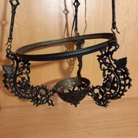 Lampadario in ferro battuto