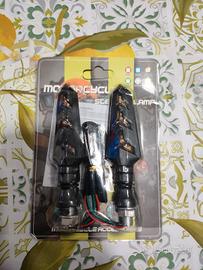 Frecce moto universali  NUOVE ANCORA IMBALLATE