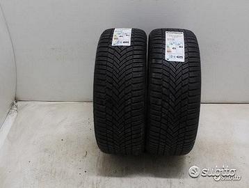 Coppia di pneumatici nuovi invernali 215 45 17
