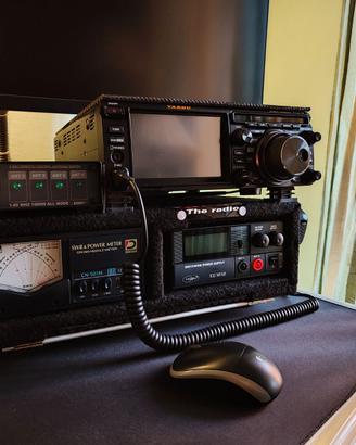 YAESU FT-DX10