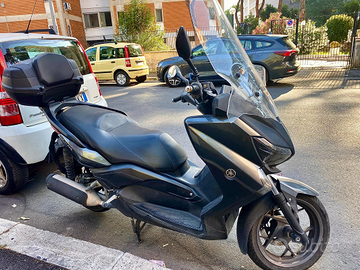 Yamaha Xmax 250