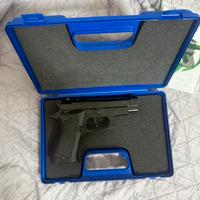 Schiacciacani mai usata