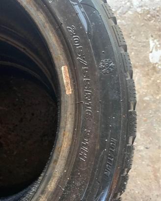 Set di 3 Pneumatici Invernali 205/55 R16 91H