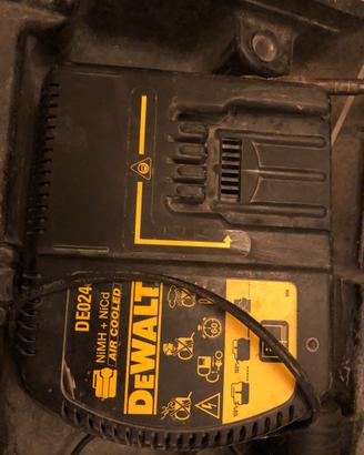 Tassellatore dewalt a batterie